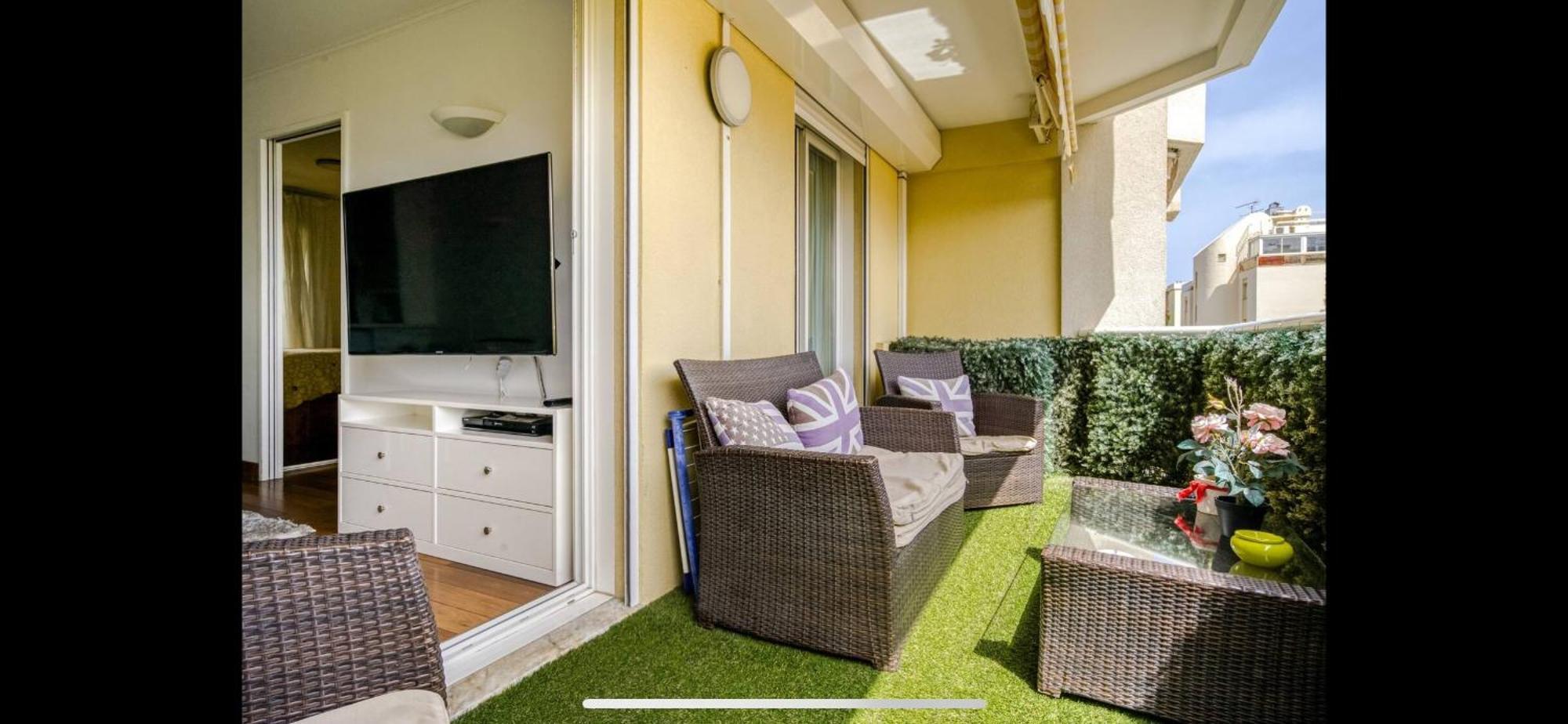 Beach & Airport Appartement Saint-Laurent-du-Var Eksteriør bilde